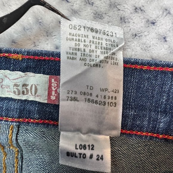 Levi's 550 Relaxed Boot Cut Denim Jeans Fit Size 18 - Picture 9 of 9